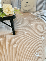 Bedsprei voor een- of tweepersoonsbed van Royal Camping.