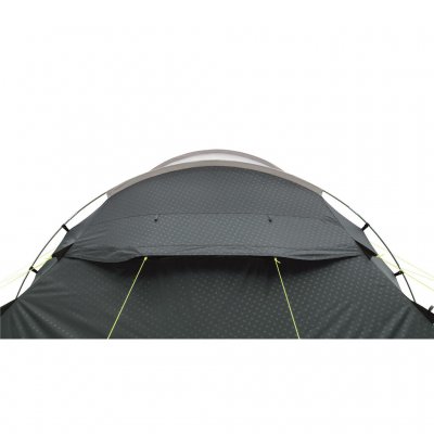 Large ventilation back and two small front gives a good flow of air in the tent.