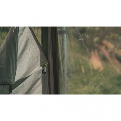 Curtains with zippers on all windows.