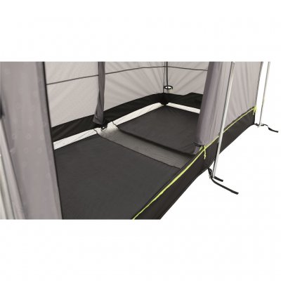 Vloer met drainage in beide delen