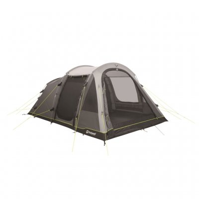 Large opening with mosquito net in front provides good ventilation