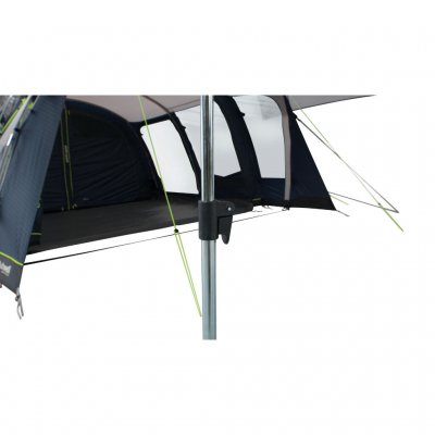 The poles can be easily adjusted in height.