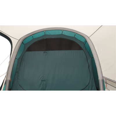 Sleeping cabin Easy Camp Base Air 500 with the door closed.
