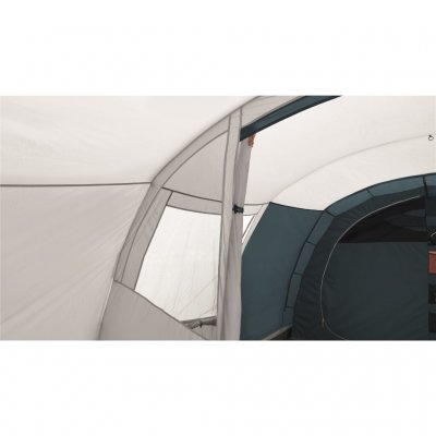 Partition with windows provides a nice light in the Easy Camp Palmdale 600 Lux family tent.