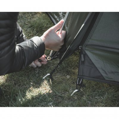 Sarek 2 in de wildernis in elkaar zetten – eenvoudige, kleurgecodeerde aluminium stokken voor een snelle en gemakkelijke install