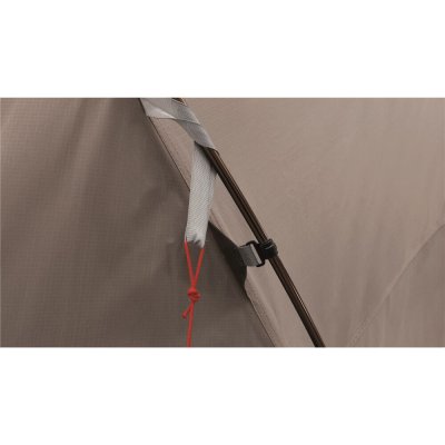 Fästen för stormlinor på Robens Double Dwell 600