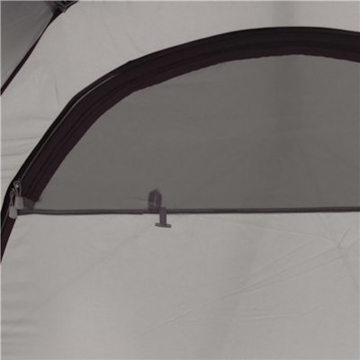 Sleeping cabin with good ventilation.