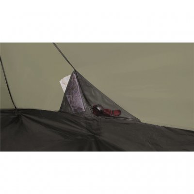 Additional storage pockets inside the awning