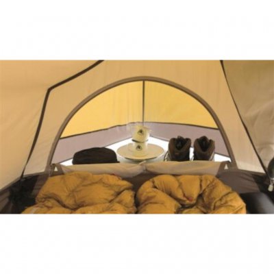 Inner tent with storage compartments in the foot on the open-air tent Robens Challenger 3XE 3-person tent.