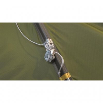 Guylines with attachments in the screen makes it easy and fast to unpack and the tent.