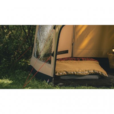 The shape makes the tent very spacious.