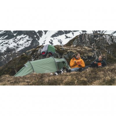 De Robens Sage 3 Pro is de perfecte keuze voor wie op zoek is naar een ruime, lichte en stabiele tent voor buitenavonturen!