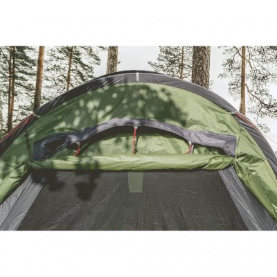 Robens Cima Versa 4 – slim geplaatste ventilatie boven de hoofdingang voor betere luchtcirculatie en minder condensatie.