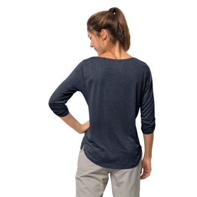 T-shirt from behind.