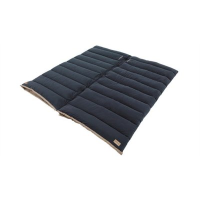 Can be zipped with another sleeping bag.