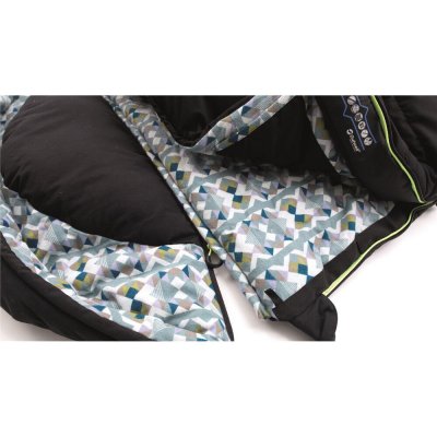 Built-in pillow that can be detached