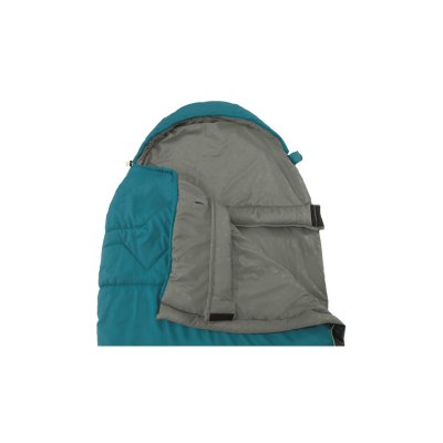 Extra insulation around the neck provides good warmth in the sleeping bag.