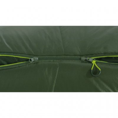 2-way zipper allows the bottom of the sleepingbag to be opened up on warm nights