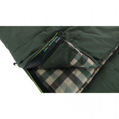 Outwell Camper Lux Double Sleeping Bag has an overweight edge along the zipper that provides extra warmth.