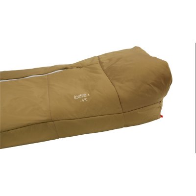 Foot section with extra space and extra insulation provides good comfort.