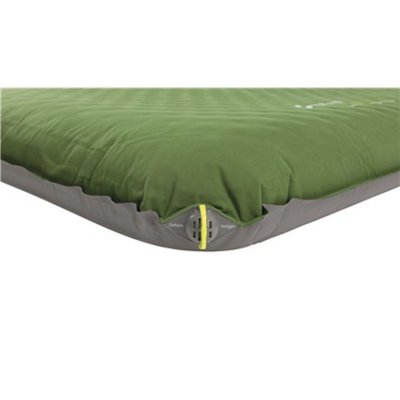 The valve on the Outwell Dreamcatcher 7.5 makes the sleeping surface easy to fill and empty.