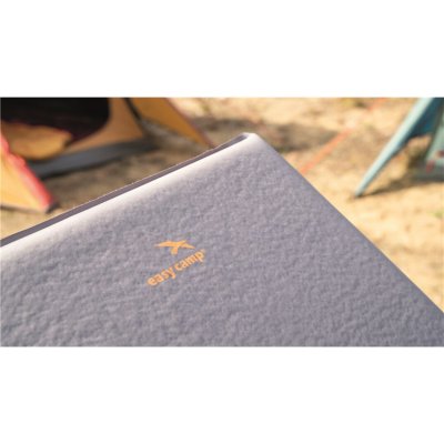 Easy Camp Siesta Mat double has a soft fabric for a better feeling.