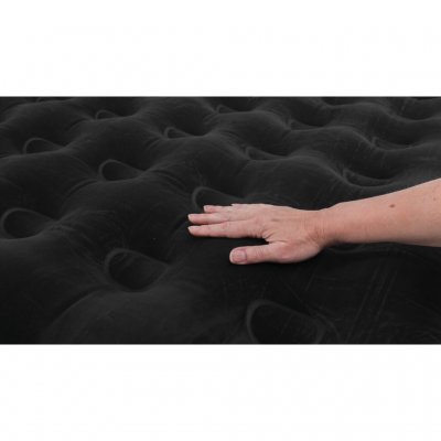 The upper side is in velor wich gives a good feeling on the air bed.