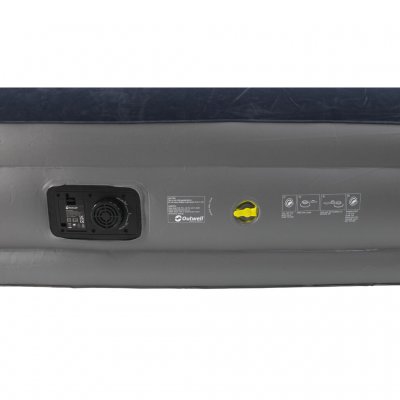 Built-in 230V pump with very easy handling