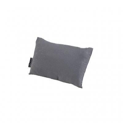 Een lichtgewicht, PFC-vrij en compact kampeerkussen met zacht, geborsteld buitenmateriaal en vulling van gerecycled polyester.