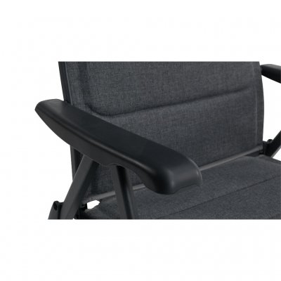 Extra brede armleuningen.