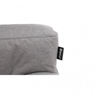 Afneembare hoes van comfortabel polyester.