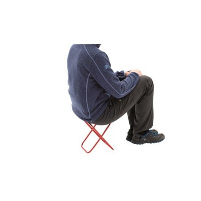 Robens Discover stool for hiking and tents has a seat height of 26 cm