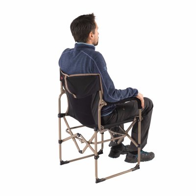 Sit well with backrest and armrests.