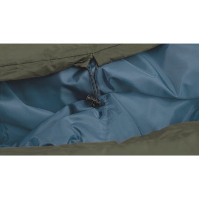 Strap Robens Trace Underquilt over the hammocks edge for best insulation