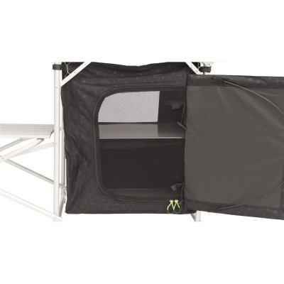 Zippered door to prevent insects from entering