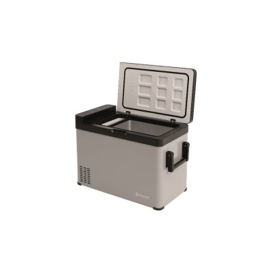 Large lid makes the food in the fridge easy to access