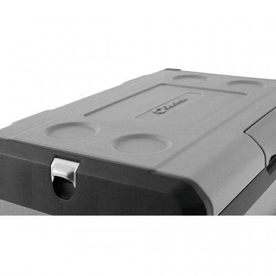 Lid with holder for mugs.