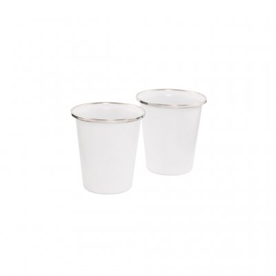 Mug in robust enamel.