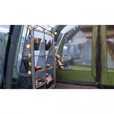 Houd de tent netjes en neem niet te veel ruimte in beslag.