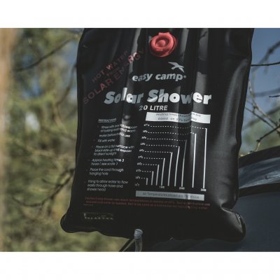 Kan eenvoudig worden opgehangen en heeft een ingebouwde thermometer.