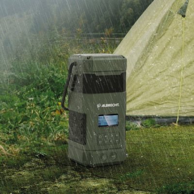The radio can withstand rain and splashes.