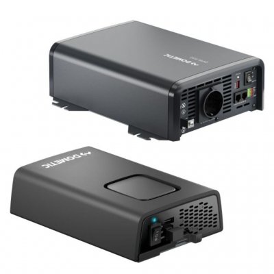 Voor- en achterkant van de Dometic DPSI-omvormer.