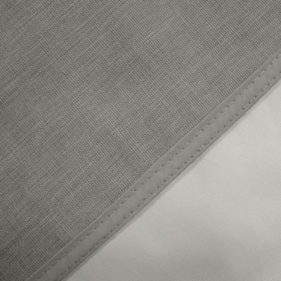 Stevige stof zorgt voor een lange levensduur van het windscherm.