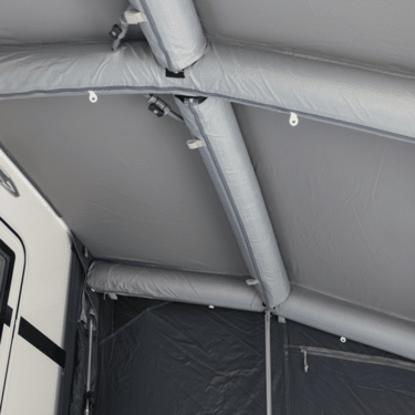 Stable air canal system fitted for rough winter conditions