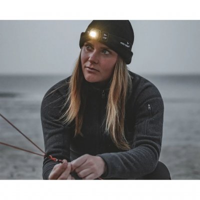 De lamp is geschikt voor wandelingen of wanneer je 's nachts taken uitvoert.