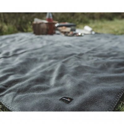 Het materiaal is anti-pilling fleece.