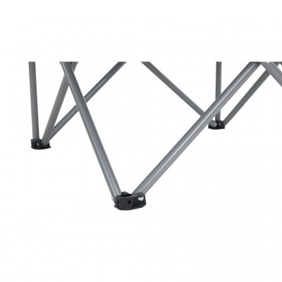 Stevig stalen frame en brede armleuningen