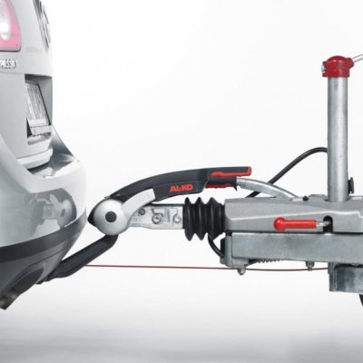 Driving becomes more stable, smoother and more relaxed thanks to friction pads that dampen movements in height and sideways