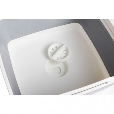 In built drain with stopper