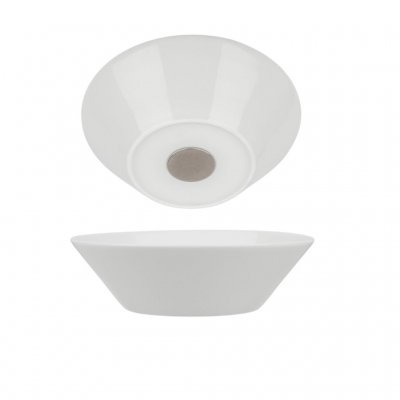 Silwy Magnetic Deep Plate in porcelain with a magnetic underside that stands incredibly stable on metallic surfaces